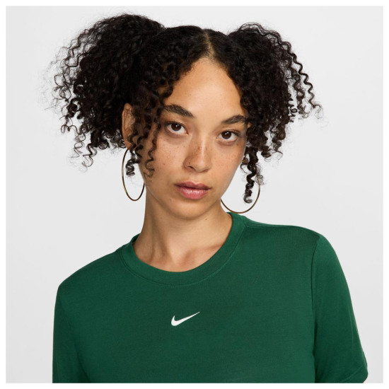 Nike Γυναικεία κοντομάνικη μπλούζα Sportswear Essential